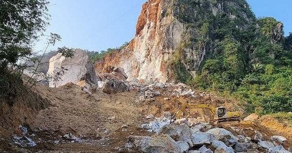 Thái Nguyên: Yêu cầu mỏ đá dừng khai thác để xử lý sạt lở