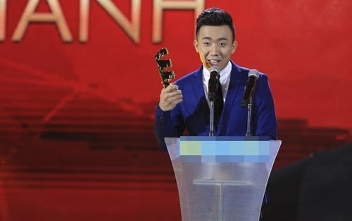 Trấn Thành “bội thu” tại HTV Awards 2016
