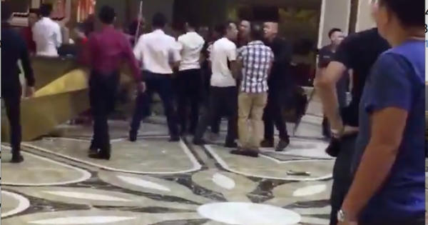 “Thượng đế” và nhân viên quán bar lớn nhất TP Vinh ẩu đả kinh hoàng