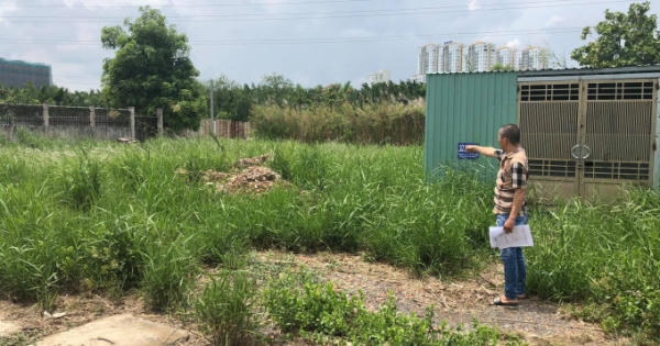 Đất giao thông ở huyện Nhà Bè "chui" vào sổ đỏ của người dân