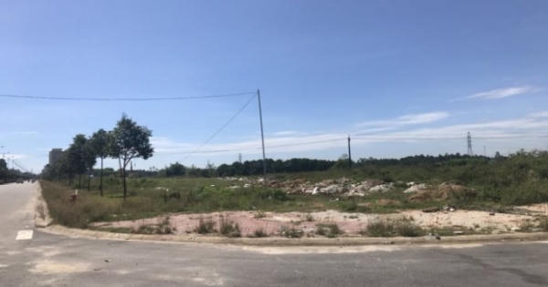 Lùi thời gian đấu giá lô 'đất vàng' ở Quảng Ngãi