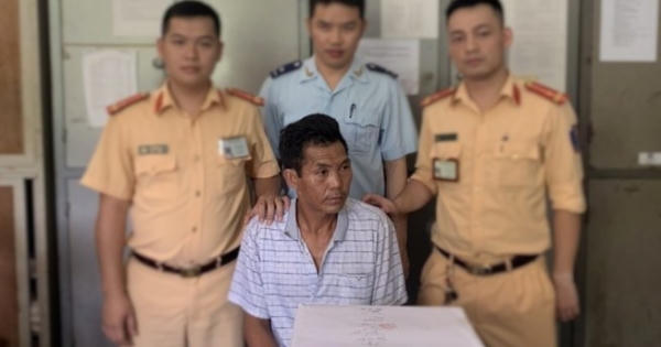 Thầy giáo vào nhà nghỉ cùng lô “hàng trắng” siêu khủng