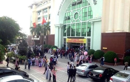 Chưa ký quyết định chính thức đã thông báo tuyển sinh Y khoa