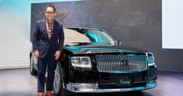 Toyota Century 2018: 'Rolls-Royce' Nhật Bản, ngang giá siêu xe