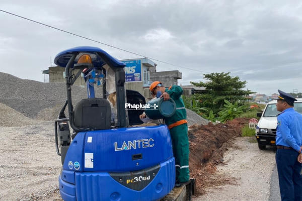 Công ty Giao thông Môi trường và Đô thị Chí Linh chậm nộp phạt, tái diễn vi phạm Công ty Giao thông Môi trường và Đô thị Chí Linh chậm nộp phạt, tái diễn vi phạm