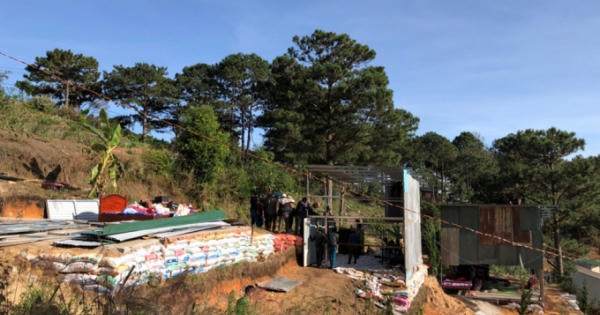 Địa ốc 7AM: Tháo dỡ 9 căn nhà "mọc lên" trên đất rừng chỉ sau 1 đêm