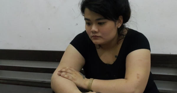 Vờ mượn Iphone 6 của bà chủ để chụp ảnh tự sướng rồi lên taxi bỏ trốn