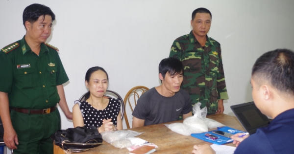 Quảng Ninh: Bắt hai vợ chồng vận chuyển ma túy
