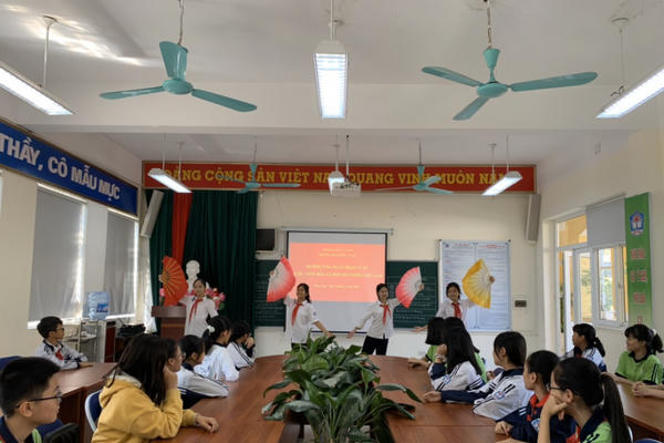 Ngành giáo dục và Đào tạo quận Bắc Từ Liêm hưởng ứng ngày Pháp luật Việt Nam