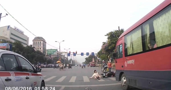 Clip: Tổng hợp những pha tai nạn oái oăm vì dừng xe đột ngột