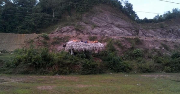 Hà Giang: Phát hiện xác người đàn ông đã phân hủy trong lán