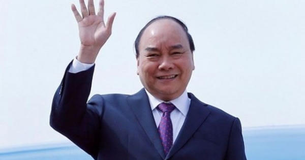 Thủ tướng lên đường đi Trung Quốc dự Diễn đàn “Vành đai và Con đường” Thủ tướng lên đường đi Trung Quốc dự Diễn đàn “Vành đai và Con đường”