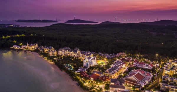Nam Phú Quốc: Sun Group “thâm canh”, nhà đầu tư BĐS hưởng trái ngọt Nam Phú Quốc: Sun Group “thâm canh”, nhà đầu tư BĐS hưởng trái ngọt