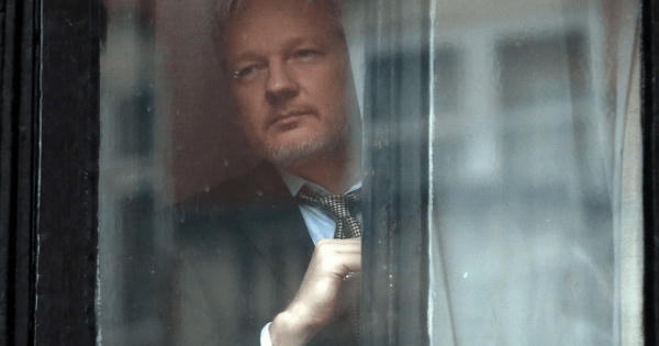 Ai dẫn trước Donald Trump trong bình chọn “Nhân vật của năm”?