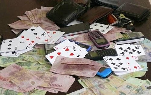 Hải Phòng: Truy đuổi đối tượng mua bán trái phép chất ma túy, phát hiện ra sới bạc