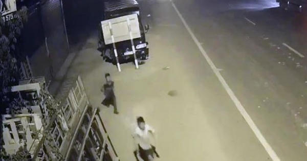 Thót tim: 'Game thủ nhí' lái ô tô tải chạy hàng chục cây số trong đêm