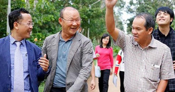 V-League hạ màn, chờ lời "biện hộ" từ bầu Đức