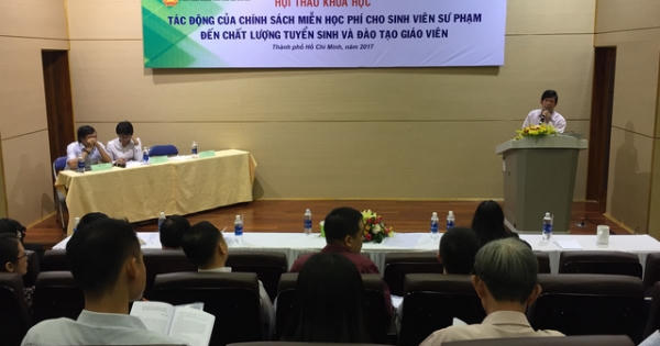 Bỏ ngay chính sách miễn học phí cho sinh viên sư phạm