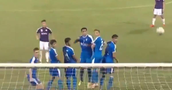 "Siêu phẩm cầu vồng" của Quang Hải vào cuộc bầu chọn đẹp nhất đấu trường AFC Cup