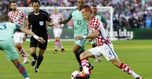 Nhật ký EURO Plus: Bồ Đào Nha có chiến thắng nghẹt thở, Bale tiếp tục tỏa sáng