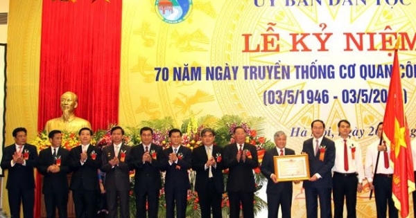 Huy động mọi nguồn lực phát triển dân tộc, miền núi