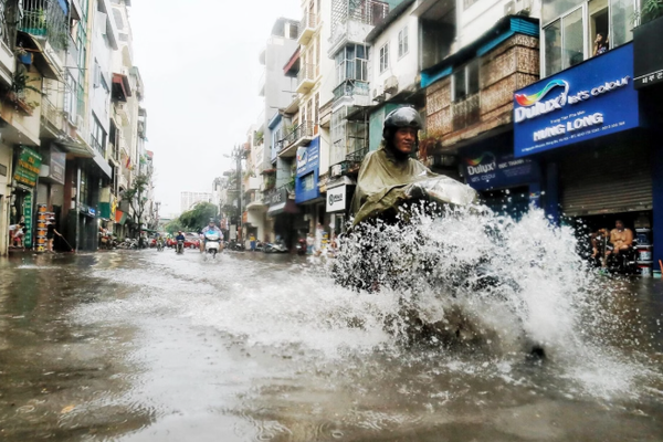 Hà Nội khẩn cấp xây dựng hai bể ngầm chống ngập ở khu vực trọng điểm Hà Nội khẩn cấp xây dựng hai bể ngầm chống ngập ở khu vực trọng điểm