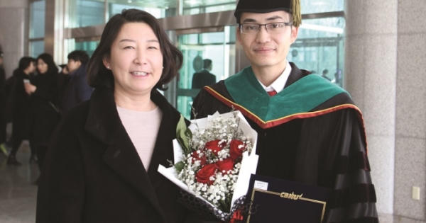 TS Hồ Thanh Tâm:  "Thầy cô nghiêm khắc đã giúp tôi gặt hái thành công"