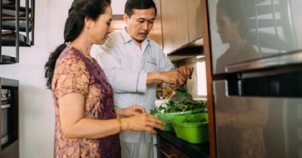 'Bí kíp' giai nhân showbiz giữ mái ấm gia đình