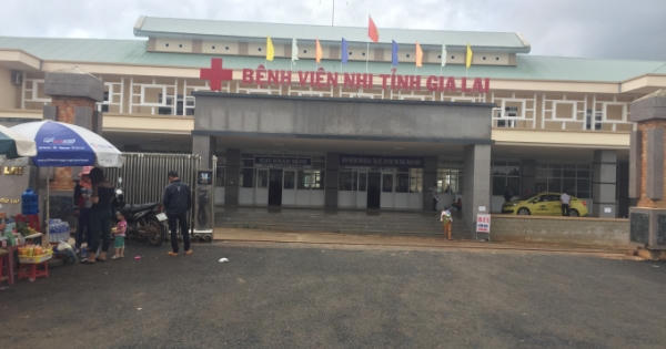 Cháu bé 14 tháng tuổi tử vong ở Gia Lai: Gia đình nạn nhân tố bệnh viện tắc trách