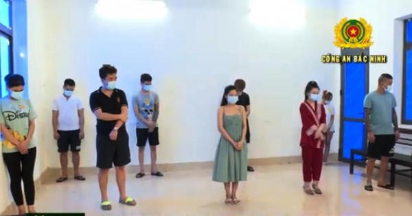 Bắc Ninh: Bắt tại trận 9 nam thanh nữ tú 'mở tiệc' ma túy tại gia