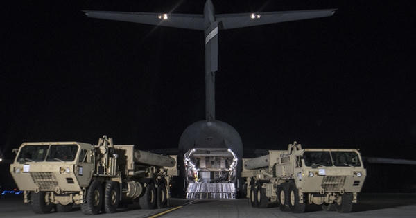 Mỹ đưa lá chắn tên lửa THAAD tới địa điểm triển khai ở Hàn Quốc