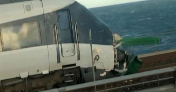 Trung Quốc: Tàu hỏa đâm tử vong 9 công nhân