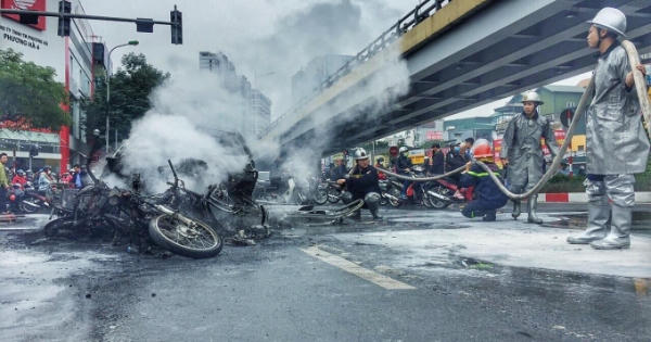 Thông tin mới nhất vụ tài xế lái Mercedes tông 3 xe máy khiến 1 người tử vong