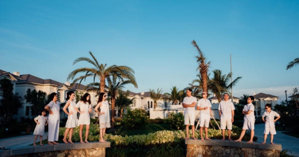 Thích thú với bộ ảnh độc đáo của gia đình ba thế hệ