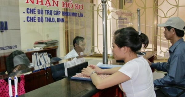 Hỏi đáp pháp luật: Có được ủy quyền nhận bảo hiểm xã hội 01 lần hay không?
