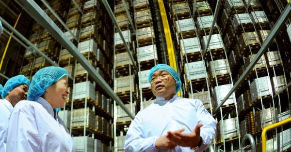 Khám phá dây chuyền sản xuất của thương hiệu sữa số 1 Việt Nam