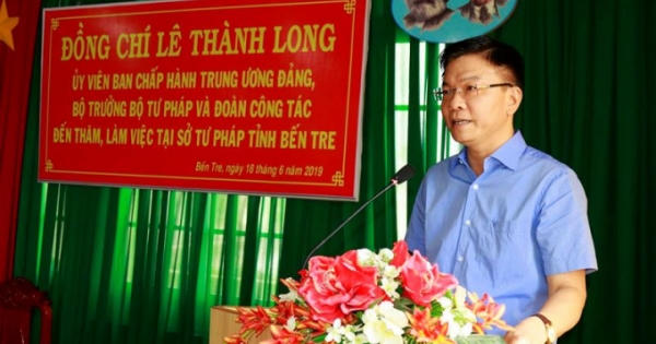 Bộ trưởng Lê Thành Long: “Tháo gỡ” nhiều khó khăn, vướng mắc cho Tư pháp Bến Tre Bộ trưởng Lê Thành Long: “Tháo gỡ” nhiều khó khăn, vướng mắc cho Tư pháp Bến Tre