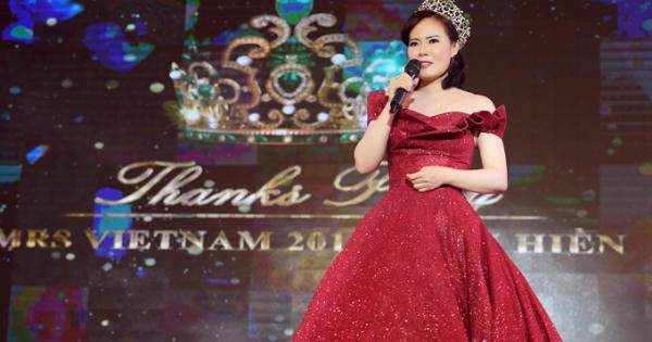 Từ một cô bé nghèo tới Người mẫu Quý bà