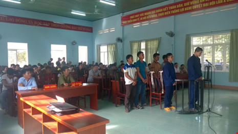 Trai bản vào tù vì chống người thi hành công vụ