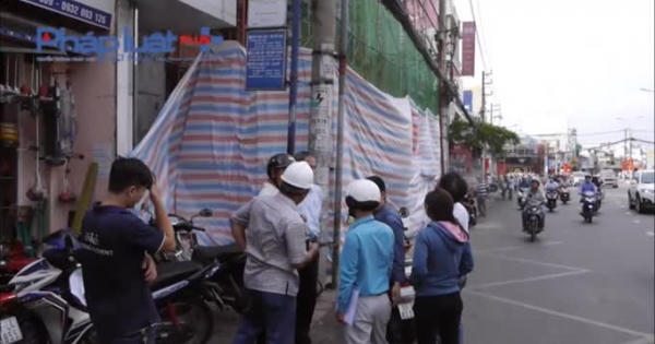 TP HCM: Công nhân hàn xì tại Trung tâm hội nghị tiệc cưới Unique bị điện giật rơi từ tầng 2 xuống