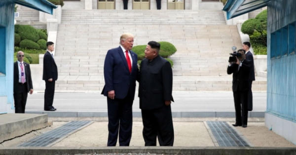 Cân não Kim - Trump