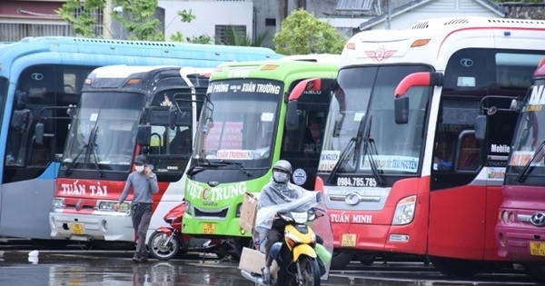 Xăng tăng giá chóng mặt, doanh nghiệp vận tải kiệt quệ