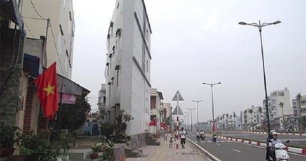 Địa ốc 6AM: Xử lý nhà "siêu mỏng, siêu méo" ở Hà Nội; San phẳng 70ha hồ tưới tiêu nông nghiệp làm sân golf Địa ốc 6AM: Xử lý nhà "siêu mỏng, siêu méo" ở Hà Nội; San phẳng 70ha hồ tưới tiêu nông nghiệp làm sân golf