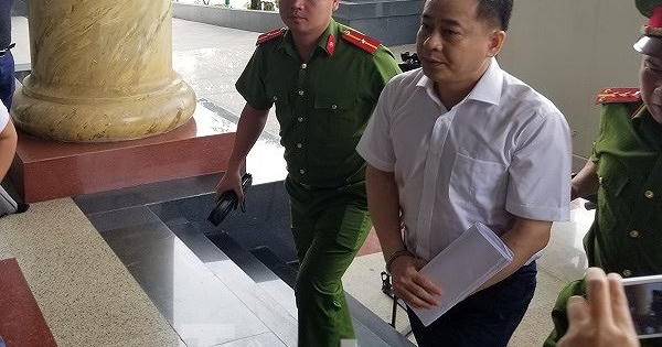 Vũ 'nhôm' phải tự tạo vỏ bọc cho lực lượng tình báo hoạt động?