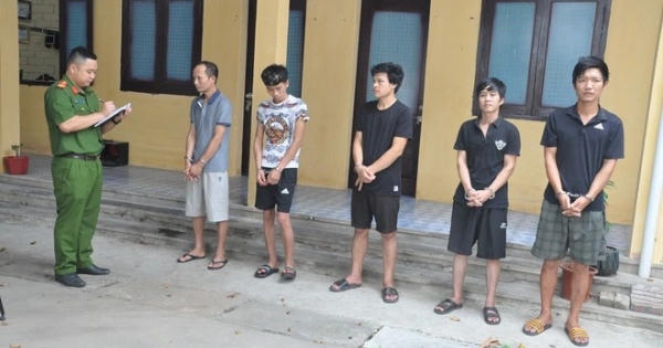 Từ sự việc kẻ ngáo đá cầm dao múa may, triệt phá luôn đường dây ma túy