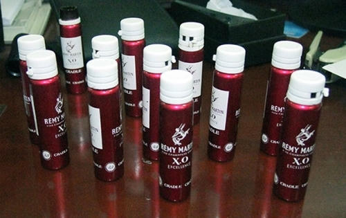 Ma túy đội lốt 'nước vui' vào vũ trường, quán bar