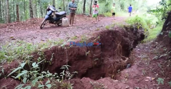 Bình Phước: Xuất hiện rãnh nứt có dấu hiệu lạ tại Hớn Quản