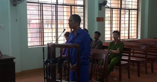 Quảng Ngãi: Nhận 4 năm tù vì đâm thủng tim vợ do bị ngăn nhậu