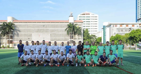 Giao hữu bóng đá chào mừng sinh nhật 10 năm FC trường Đảng