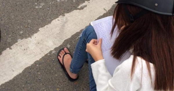 Buộc người vi phạm giao thông chép phạt: Mục đích tốt, nhưng trái luật Buộc người vi phạm giao thông chép phạt: Mục đích tốt, nhưng trái luật